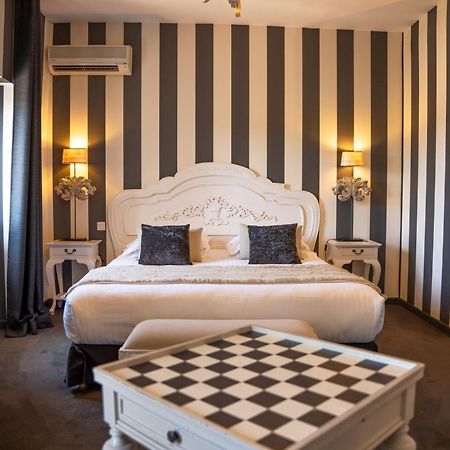 Hotel Gounod แซ็งต์-เรมีย์-เดอ-โพรวองซ์ ภายนอก รูปภาพ