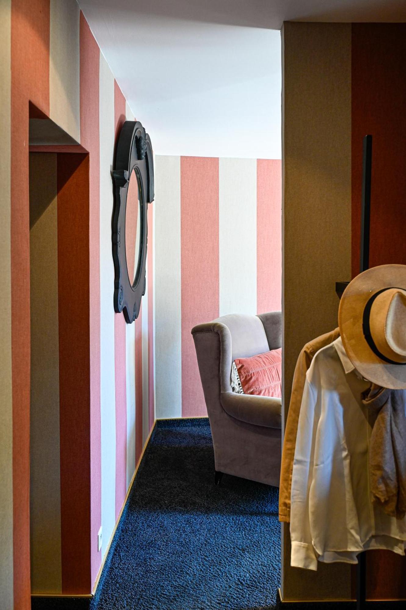 Hotel Gounod แซ็งต์-เรมีย์-เดอ-โพรวองซ์ ภายนอก รูปภาพ