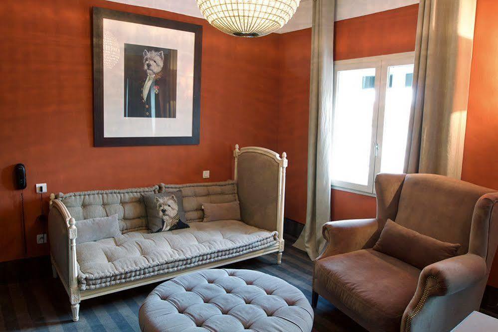 Hotel Gounod แซ็งต์-เรมีย์-เดอ-โพรวองซ์ ภายนอก รูปภาพ